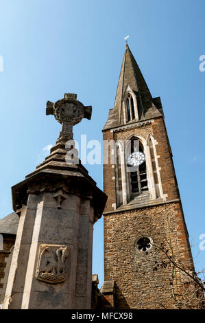 St. Mary`s Church and war memorial, Far Cotton, Northampton, Northamptonshire, England, UK Stock Photo